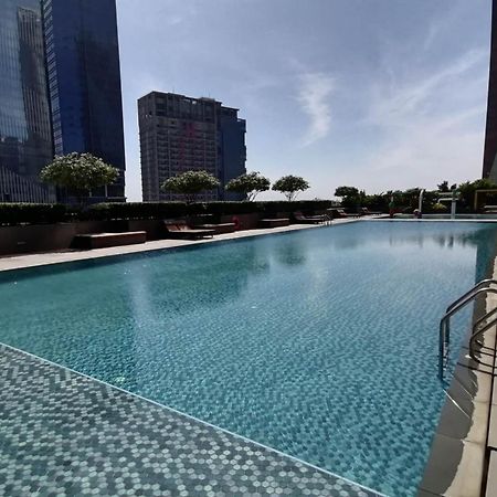 Impian II - The Peak Residence Phnom Pen Exterior foto