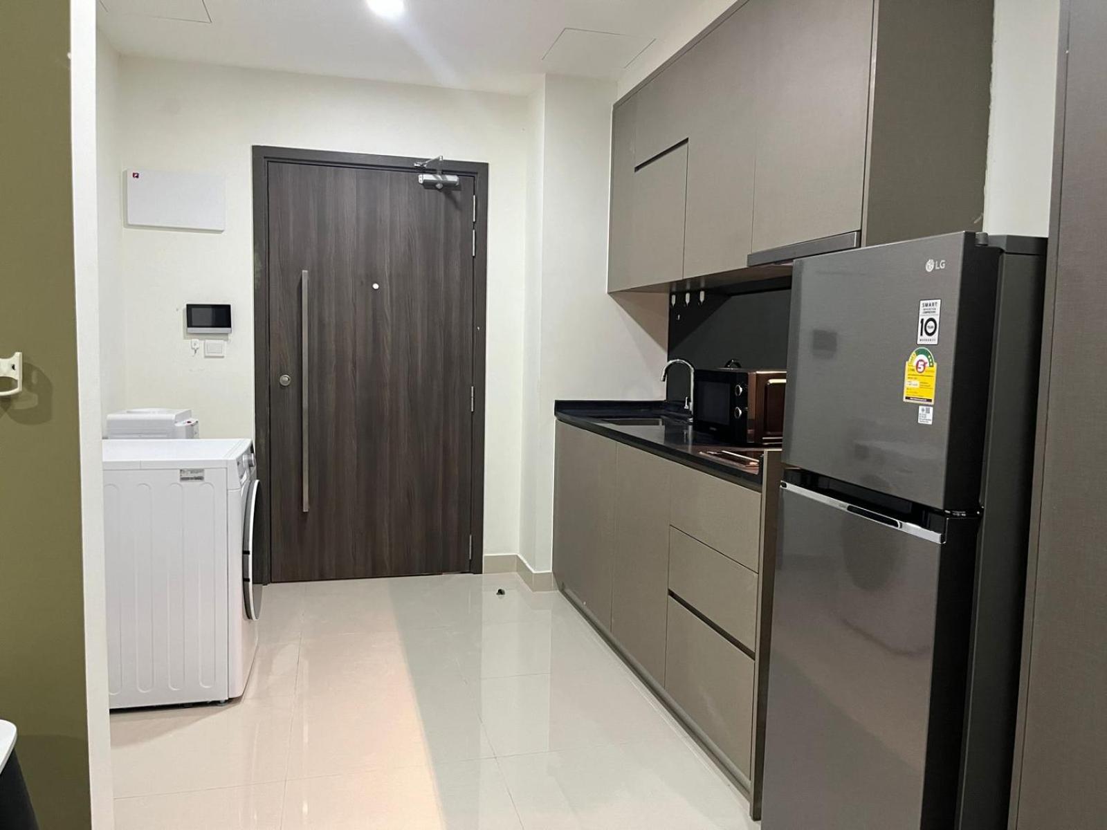 Impian II - The Peak Residence Phnom Pen Exterior foto